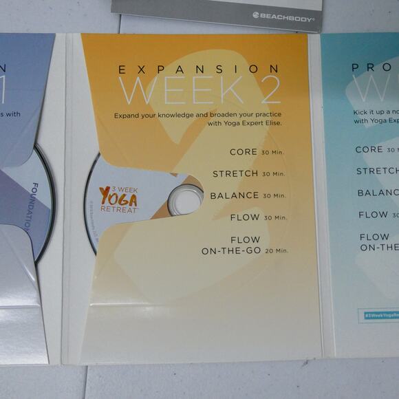 BEACHBODY 3 WEEK YOGA RETREAT 4 DISCS + RECIPES TRACKER/QUIK START/CALENDAR - Picture 8 of 11